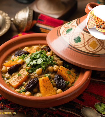 Tajine vegetariano con garbanzos, calabaza y pasas servido en un recipiente tradicional.