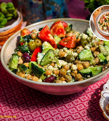 Ensalada de garbanzos con hortalizas frescas, aceitunas y atún, ideal para una comida saludable